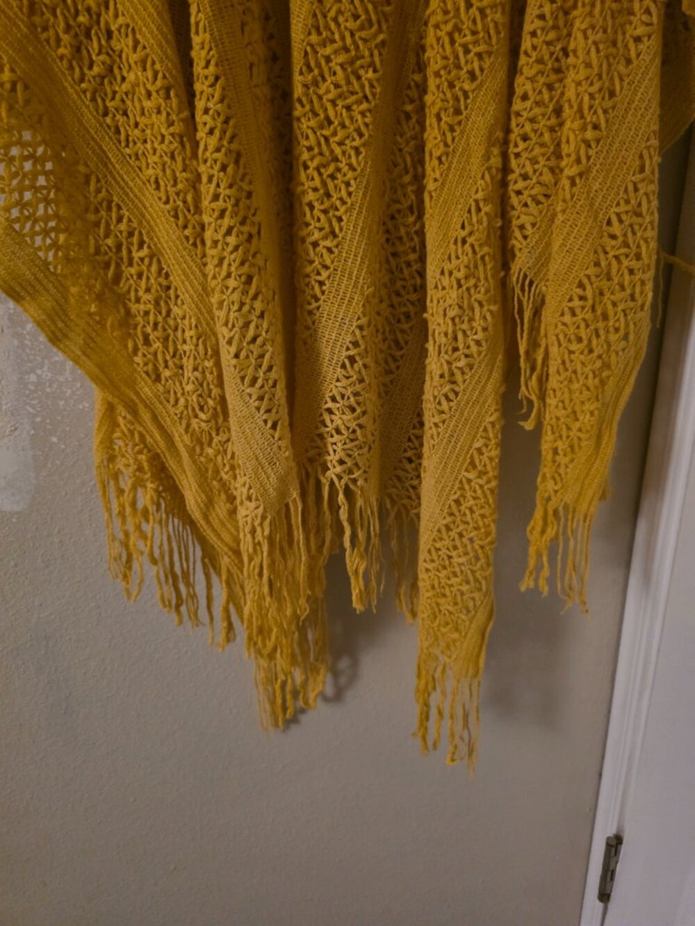 NWT Torrid Size O/S Yellow Ruana - Picture 2 of 4